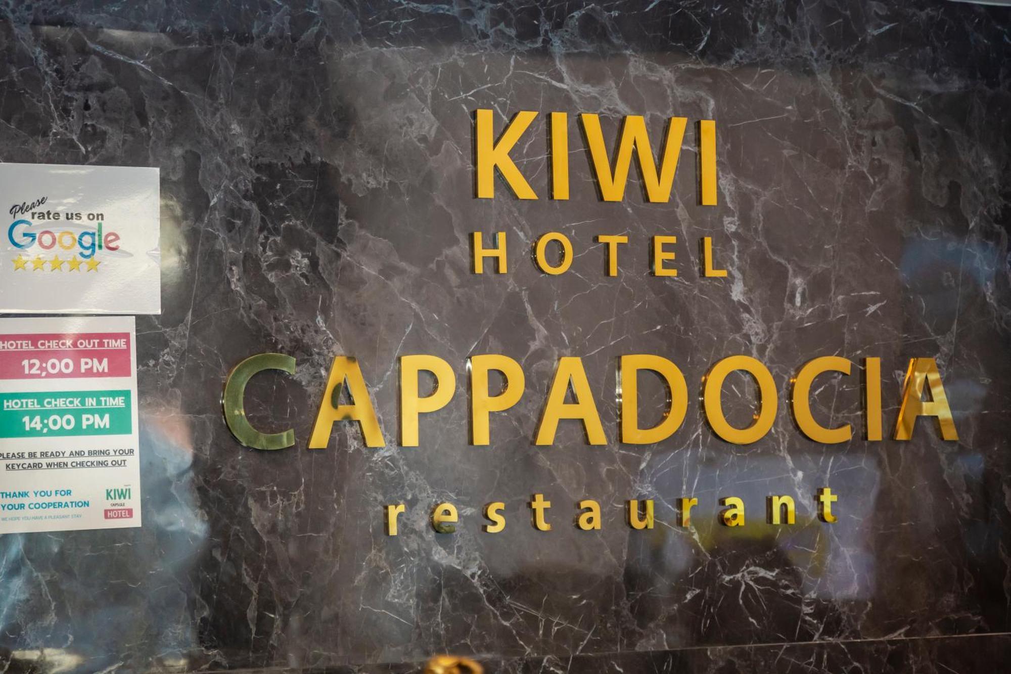 Capsule hotel Kiwi Capsule *